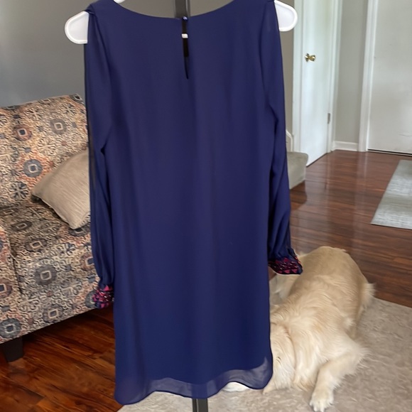 BCX Navy Blue dress with open arm sleeves and beading on cuffs. Size small. - Picture 8 of 8